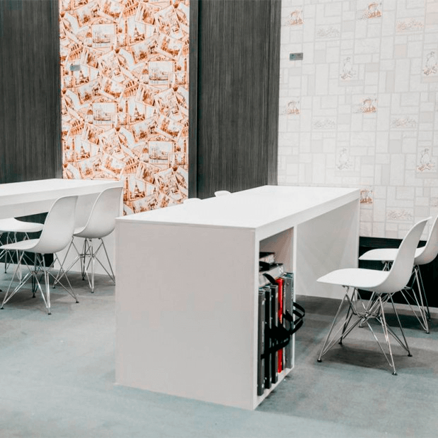 Стул Eames металл белый